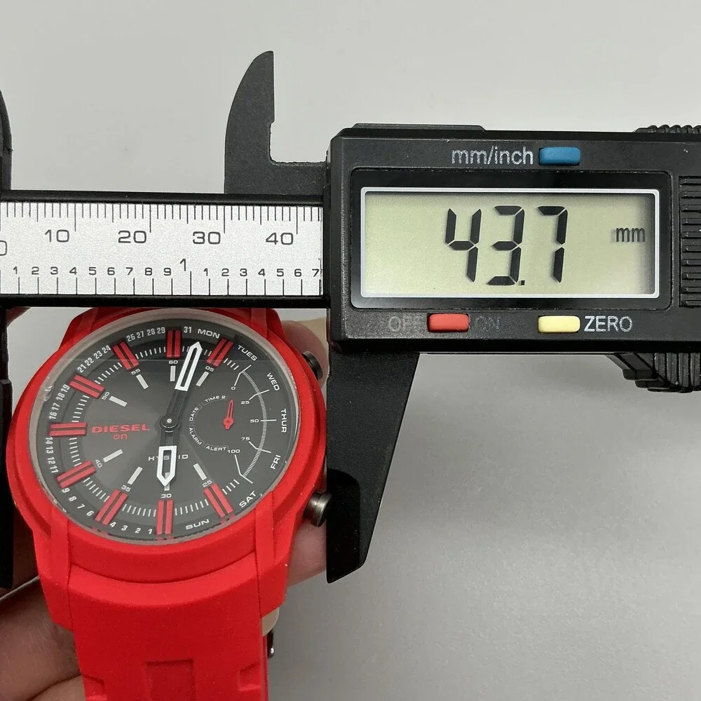 Diesel On Armbar Hybrid Smartwatch Mens Watch 44mm Red Silicone New Battery